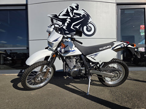 Suzuki DR650 2014